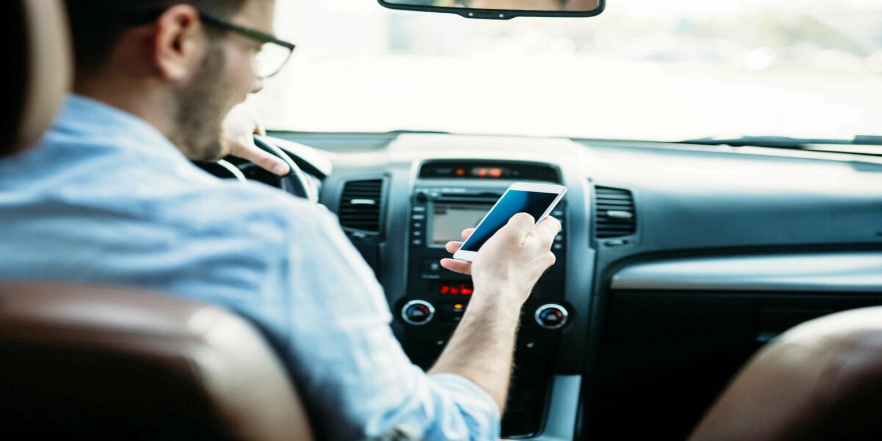 Why Do I Drop Calls in My Car And How to Fix It? - Hiboost